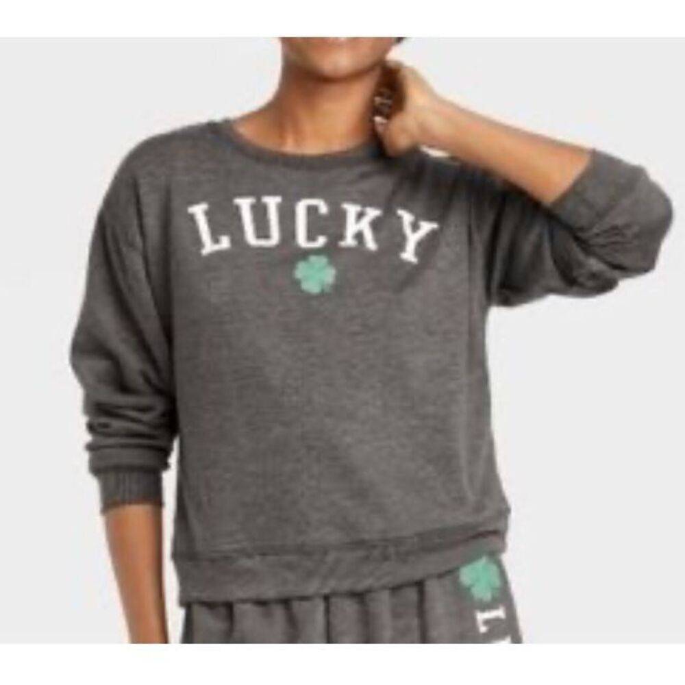Modern Lux Lucky Clover St. Patrick’s Day gray crewneck sweatshirt - L